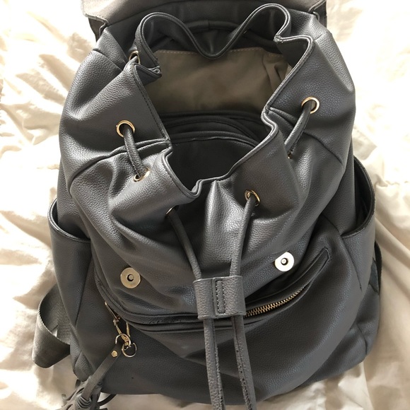 Coco & Kiwi Diaper Bag - Picture 2 of 4